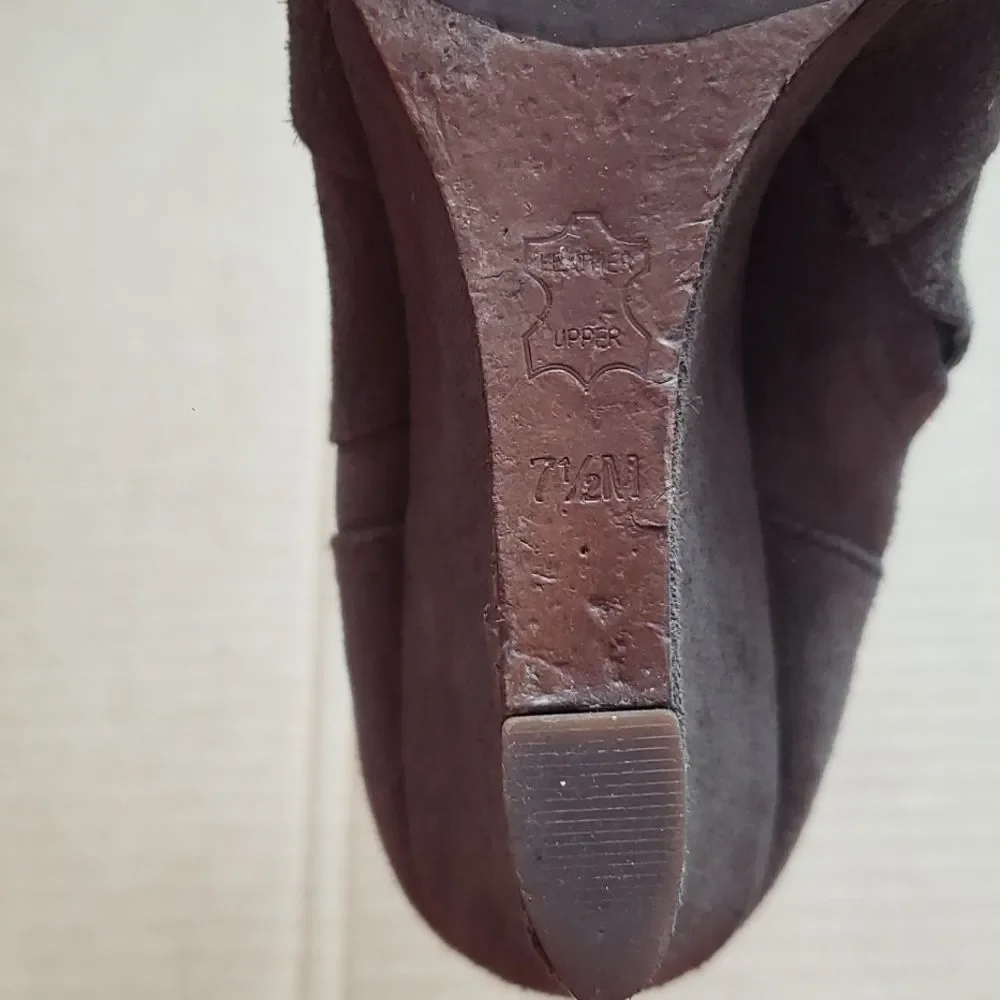 Tory Burch Shoe Womens 7.5 Brown Suede Wedge Ankle Booties Old Money Luxury